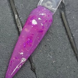 Nola dip powder- The fuschia is clear